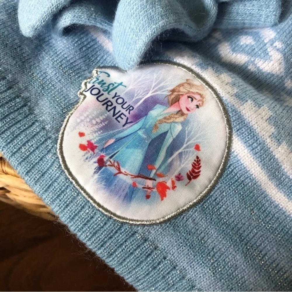 Disney Frozen blue knit beanie hat and gloves